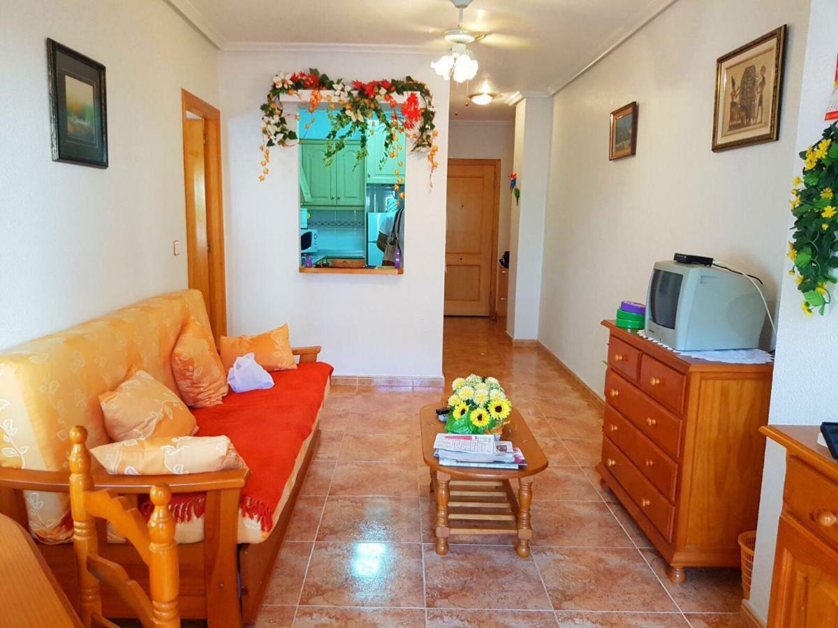 Sunny Appartment In The Center Torrevieja Dış mekan fotoğraf